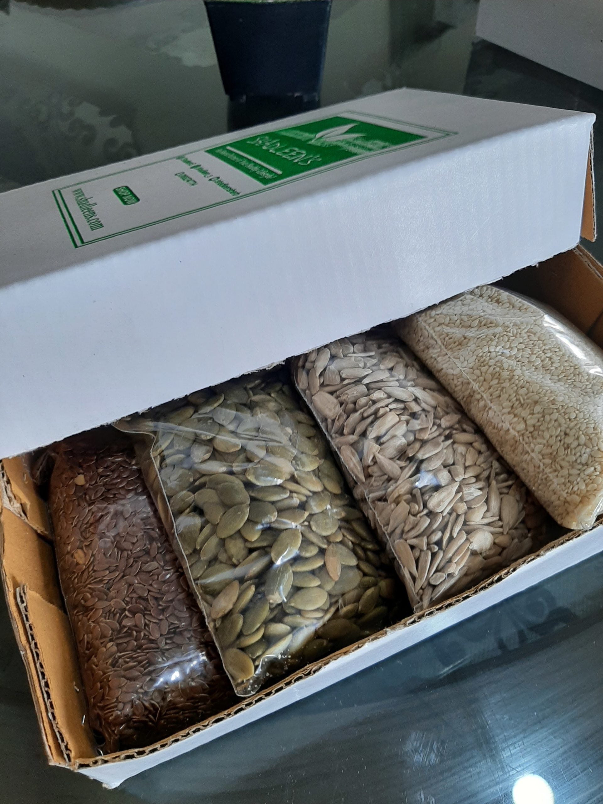 Seeds cycling package for irregular periods (Whole seeds)
