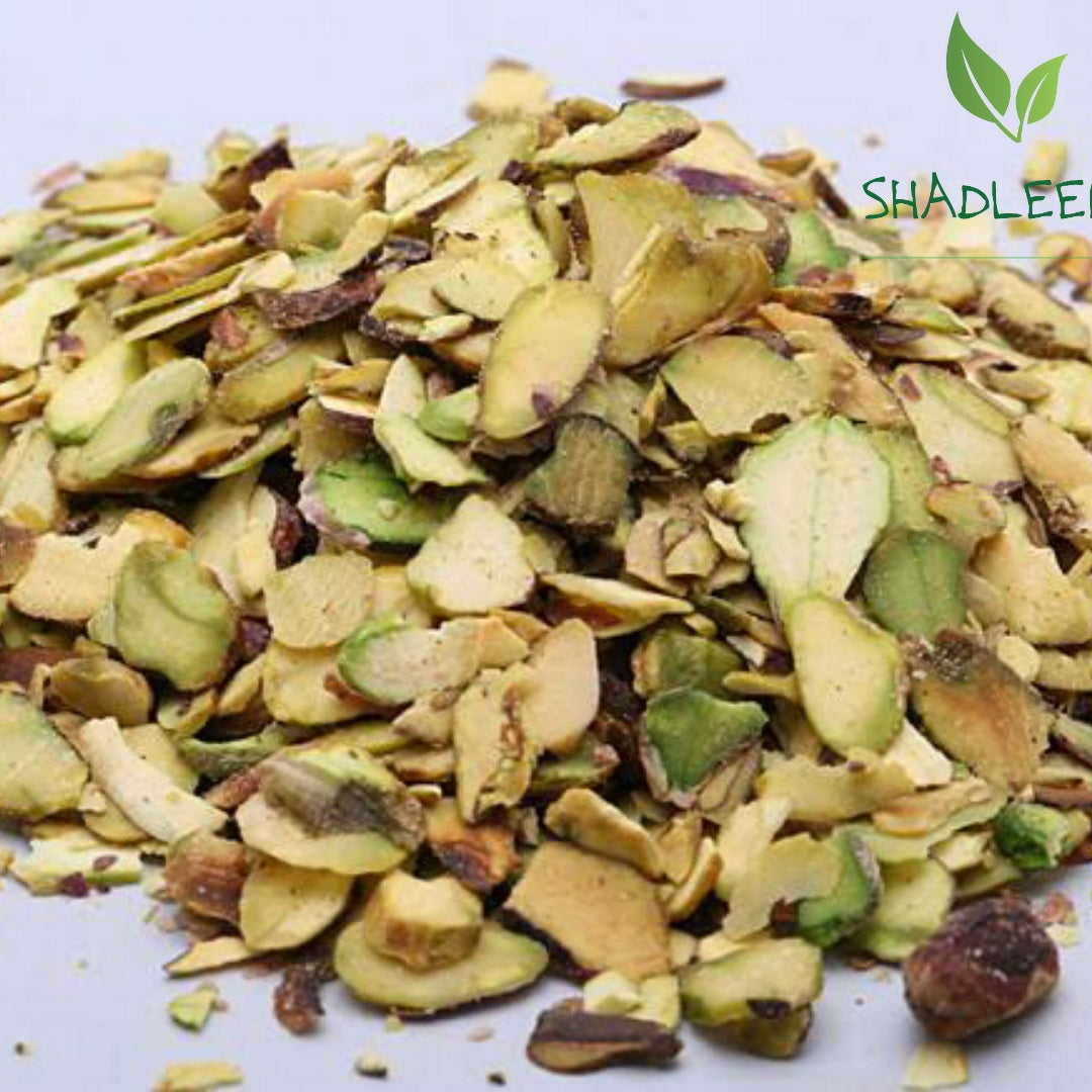 Pistachio flakes