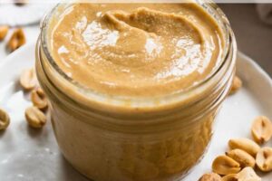 Homemade Peanut Butter