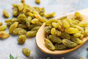 kashmiri-green-raisins-with-seeds